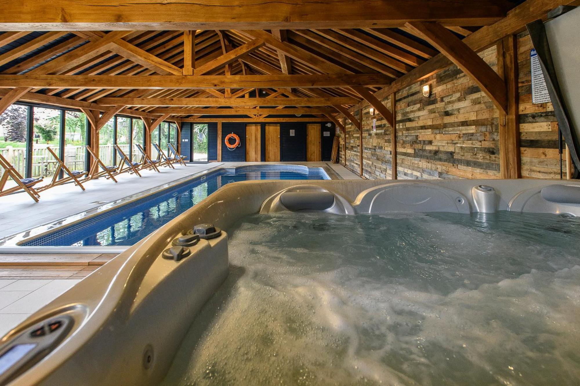 Villa Vineyard Oast Sleeps 25 à Wavehorne Extérieur photo
